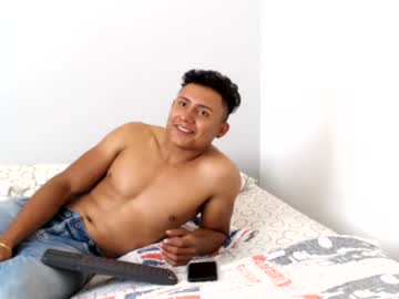 andres__hotboy chaturbate