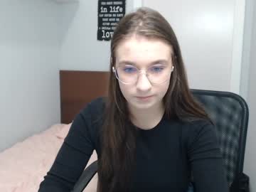 [06-10-22] tina_liv record private show