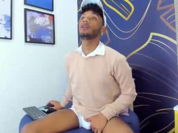 [29-01-22] _milkywaay_ public webcam video from Chaturbate