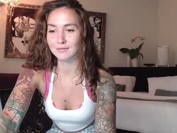 [23-12-22] wild_becky show with toys from Chaturbate