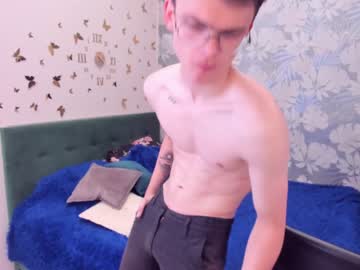 [10-08-22] alan_hiks record video from Chaturbate.com
