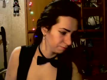 [02-02-22] mindi__crow public show from Chaturbate.com