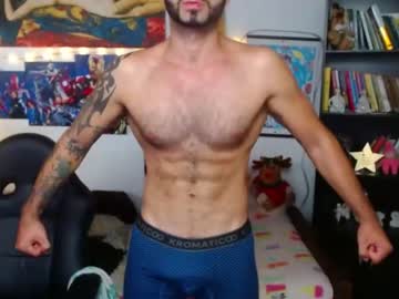 [16-12-23] akiles_r public show from Chaturbate