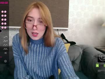 [04-05-22] karly_kit webcam video