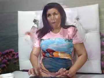 [29-05-22] kamilamoreno_ dildo