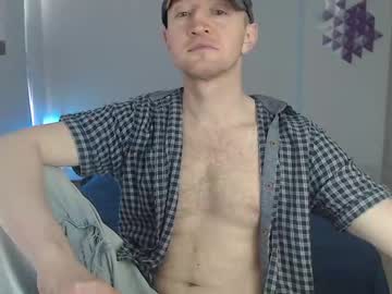 [24-04-24] kevintyler69 blowjob video from Chaturbate
