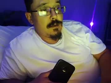 [18-07-23] hippygolcky cam video from Chaturbate