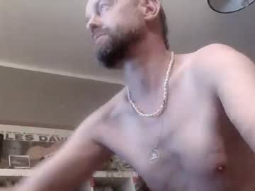 [14-08-22] jazztrousers public webcam video from Chaturbate.com