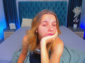 [12-10-22] bell_a_mi_ public webcam video from Chaturbate
