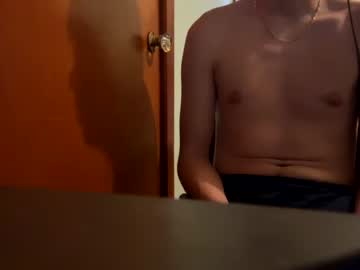 [27-11-23] mainecollegeboy public show video from Chaturbate