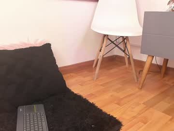 [10-12-23] miaalennox public webcam video from Chaturbate.com