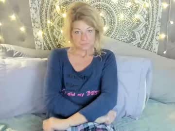 [23-12-22] alphakittys_playtime record cam video from Chaturbate.com