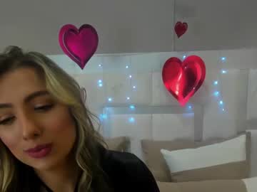 [14-02-23] anacastillo19 chaturbate dildo