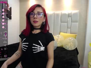 [02-05-23] diva_lavey webcam video from Chaturbate.com