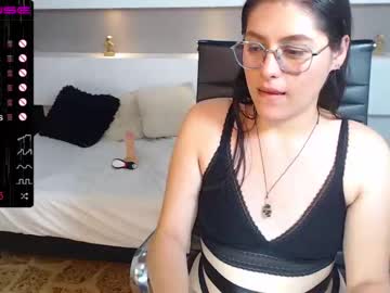 [07-04-22] abbylove0 public show from Chaturbate.com