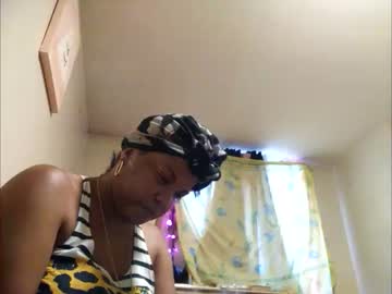 [08-12-23] sweetnessqueen record public webcam video from Chaturbate