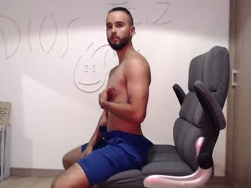 [06-01-23] apholo_ video with toys from Chaturbate