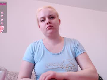 [18-04-23] karolina_love_ show with cum from Chaturbate.com