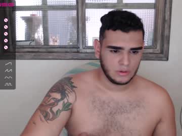 [05-04-22] marco_zabat1 record public show video from Chaturbate