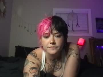 [26-08-22] birdiejames record public show from Chaturbate.com