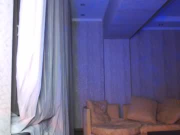 [16-04-22] pixxxy_ public webcam video from Chaturbate.com