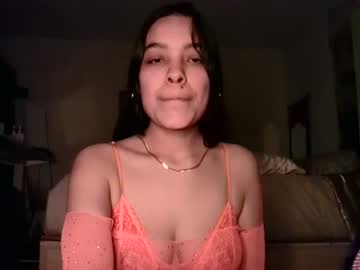 [28-04-24] sweetieslikebutter public show video from Chaturbate