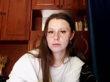[25-08-23] happy_molly public show from Chaturbate