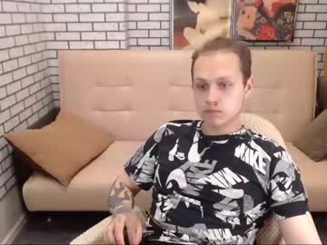 [18-06-22] feniks_gold cam video from Chaturbate