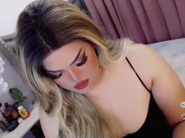[06-12-23] xsabbylicious69 public webcam from Chaturbate