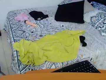 [18-02-22] _kiimbeerly_ public show from Chaturbate