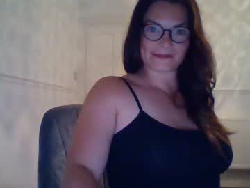 [05-06-23] singlemum10 public webcam from Chaturbate.com