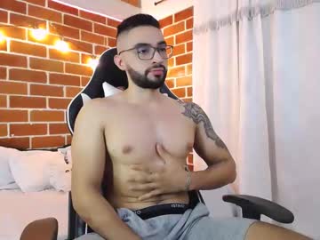 [18-08-22] axel_smith record cam show from Chaturbate.com