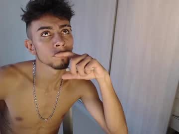 [19-02-22] deluxe_sweet420 record premium show video from Chaturbate