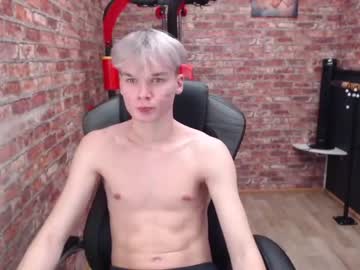 [06-01-22] mickeymcmouse record public webcam video from Chaturbate.com