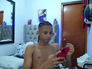 [08-01-24] deivisxoxo record public show from Chaturbate