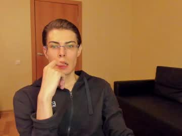 [28-02-24] louis_preston record video with dildo from Chaturbate