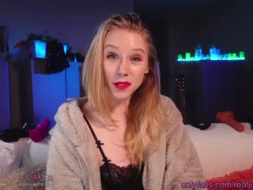 [19-01-24] julia_jane record webcam video