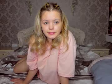 [01-02-24] dianaholiday cam show from Chaturbate