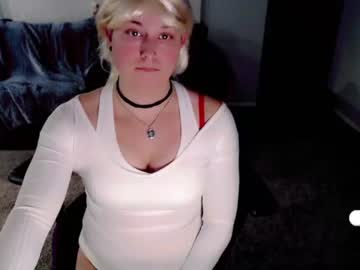 [12-01-22] sissy_riley record show with toys from Chaturbate