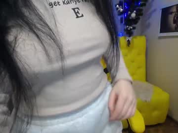 [27-11-23] kamaliyafrench public webcam from Chaturbate