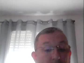 [02-05-23] frenchlover32 public webcam from Chaturbate