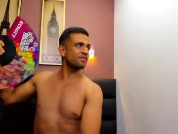 [27-04-23] zhamir_ private show from Chaturbate.com