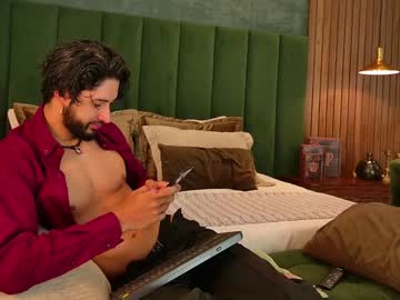 [22-03-24] isaak_greco record show with cum from Chaturbate.com