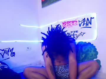 [28-05-23] freeb111xxx chaturbate public