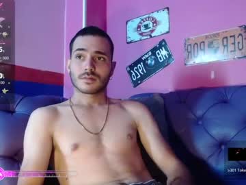 [29-11-23] adrian_conors cam video from Chaturbate