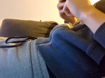 [23-01-24] skinnyboy1998 private show from Chaturbate