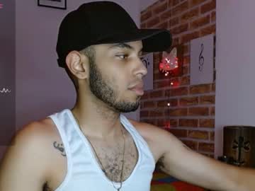 [22-01-24] colinlatinbrown webcam video from Chaturbate