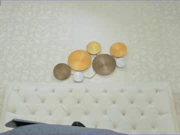 [01-03-23] mariluna_evans_7 record cam show from Chaturbate.com