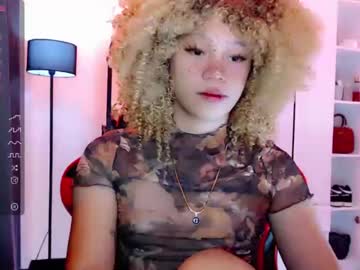 [11-11-23] kellysexxie public show video from Chaturbate
