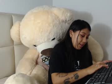 [29-04-22] sofia_blake_ public show from Chaturbate